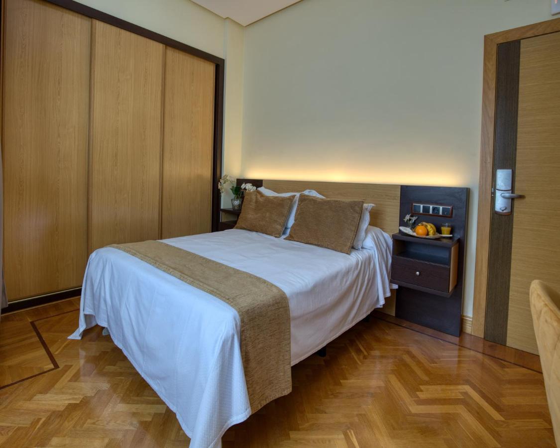 Hotel Asador Arriarte Эйбар Экстерьер фото